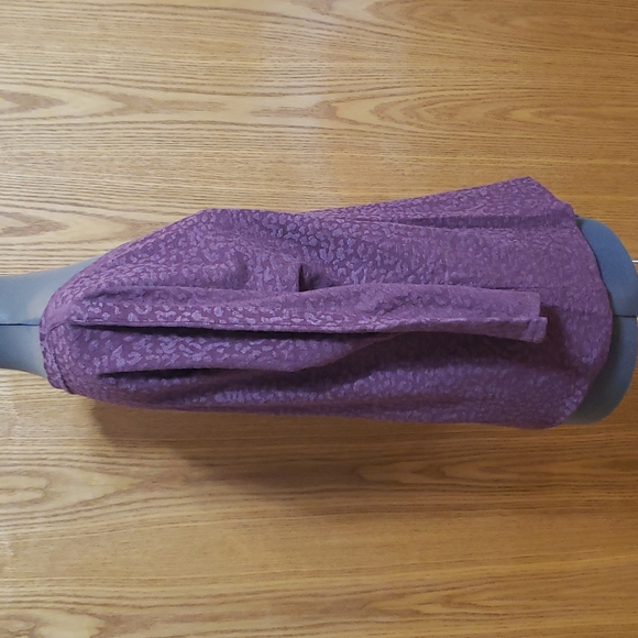 Liz Claiborne Sport - 3/4 sleeve, V-neck top - Ladies Small - Picture 9 of 14